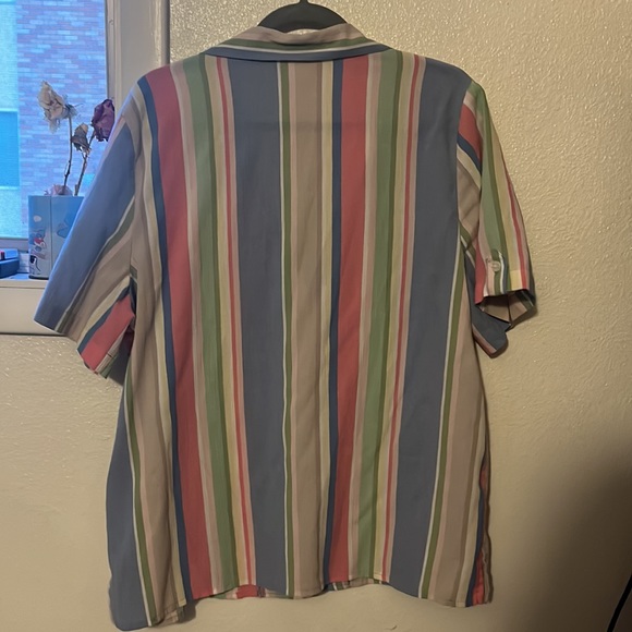 Stripped button up - Picture 2 of 2